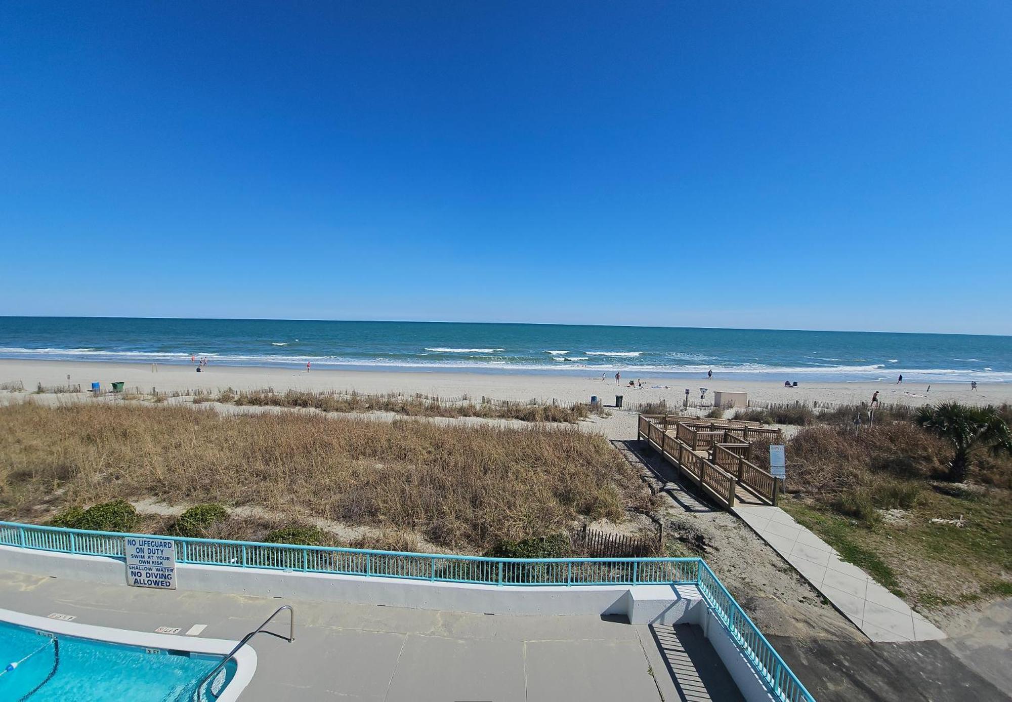 Southern Breeze Ocean Front Hotel Myrtle Beach Bagian luar foto