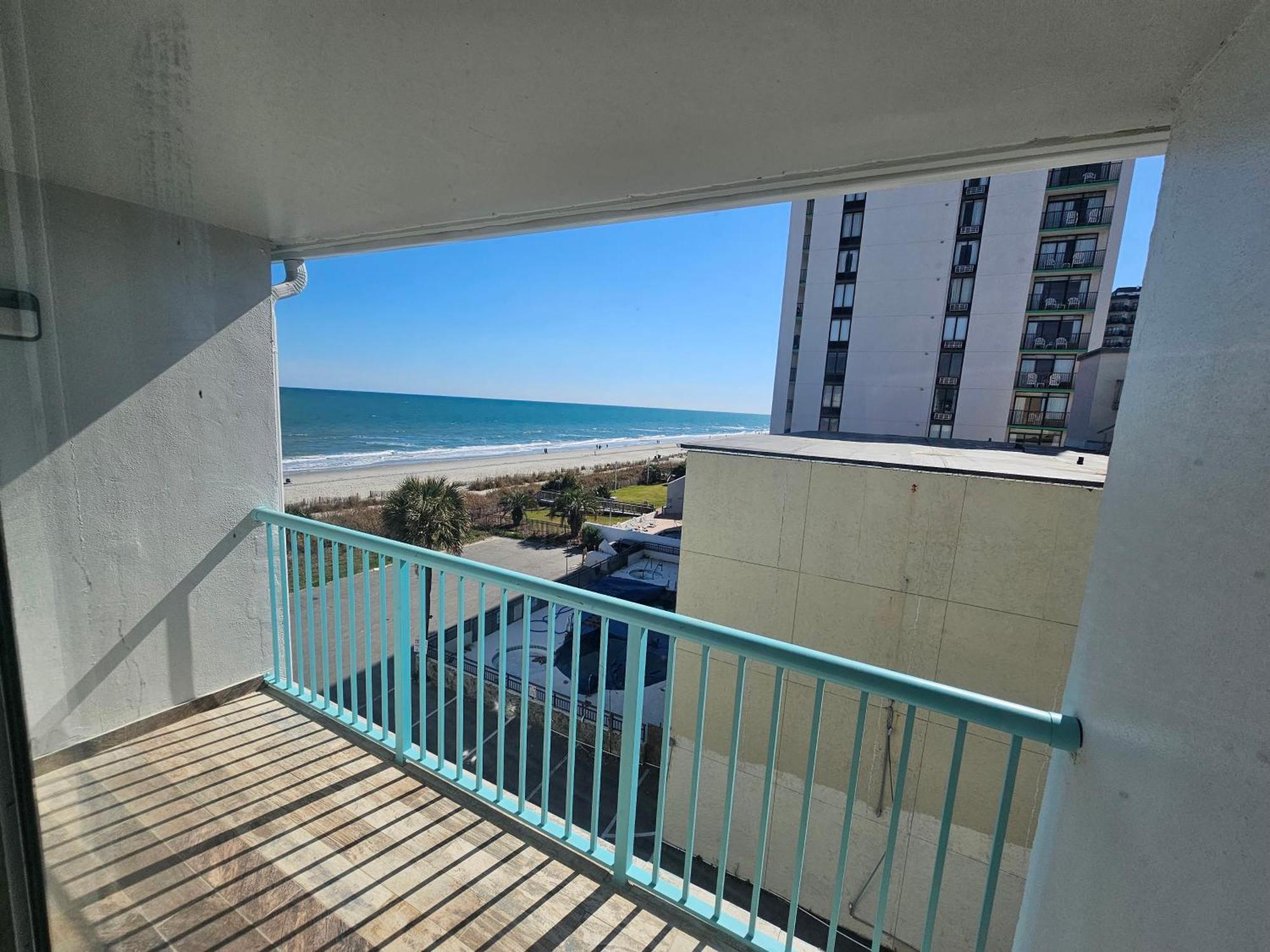 Southern Breeze Ocean Front Hotel Myrtle Beach Bagian luar foto